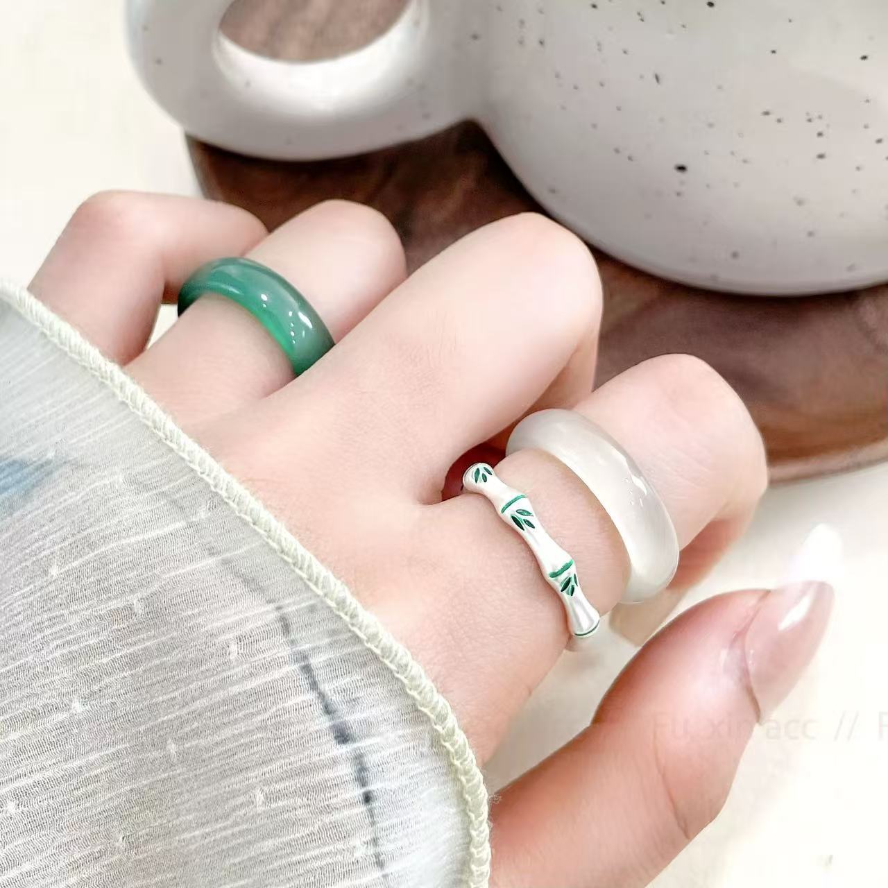 Natural Green Chalcedony Agate Ring For Women Designer Jewelry_voghion.com