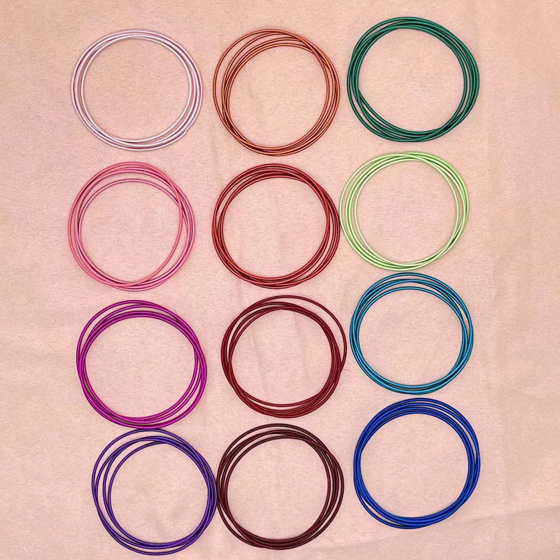 Basic Classic Style Circle Carbon Steel Metal Wholesale Bangle display picture 2