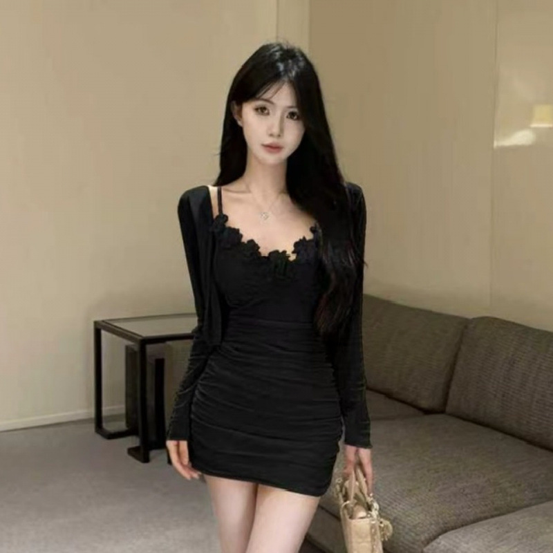 Long-Sleeved Cardigan, Small Jacket, Two-Piece Suit, Short Skirt, New Nightclub Sexy Women's Low-Cut Flower Suspender Dress