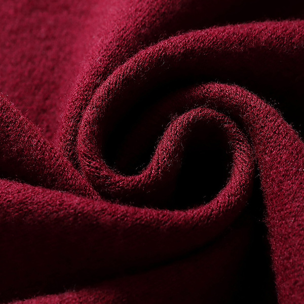 Knitted scarf for men and women