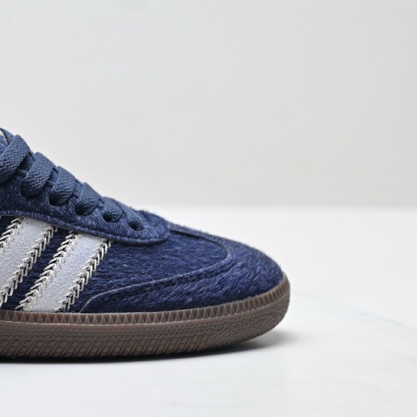 Real shot consultation customer service-14