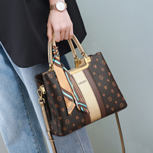 ����Ůʽ2026�¿��������������p�ݸ߼��а���ͨ�چμ�б���