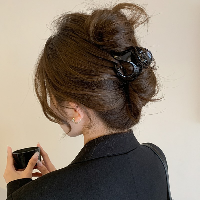 calabaza agarra clips mujeres de alta calidad estilo de moda extranjero agarra el cabello 2025 nuevo clip de pescado de tamaño medio clip de cabello