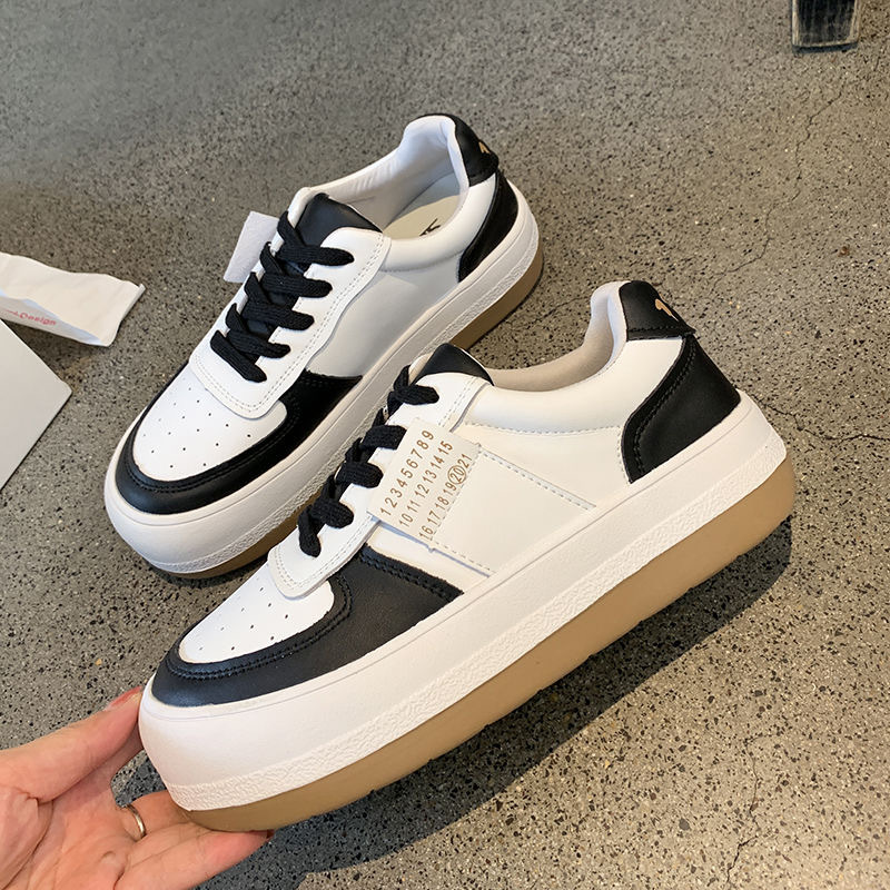 Women's Thick Sole Running Sneakers Versatile White Dad Shoes_voghion.com