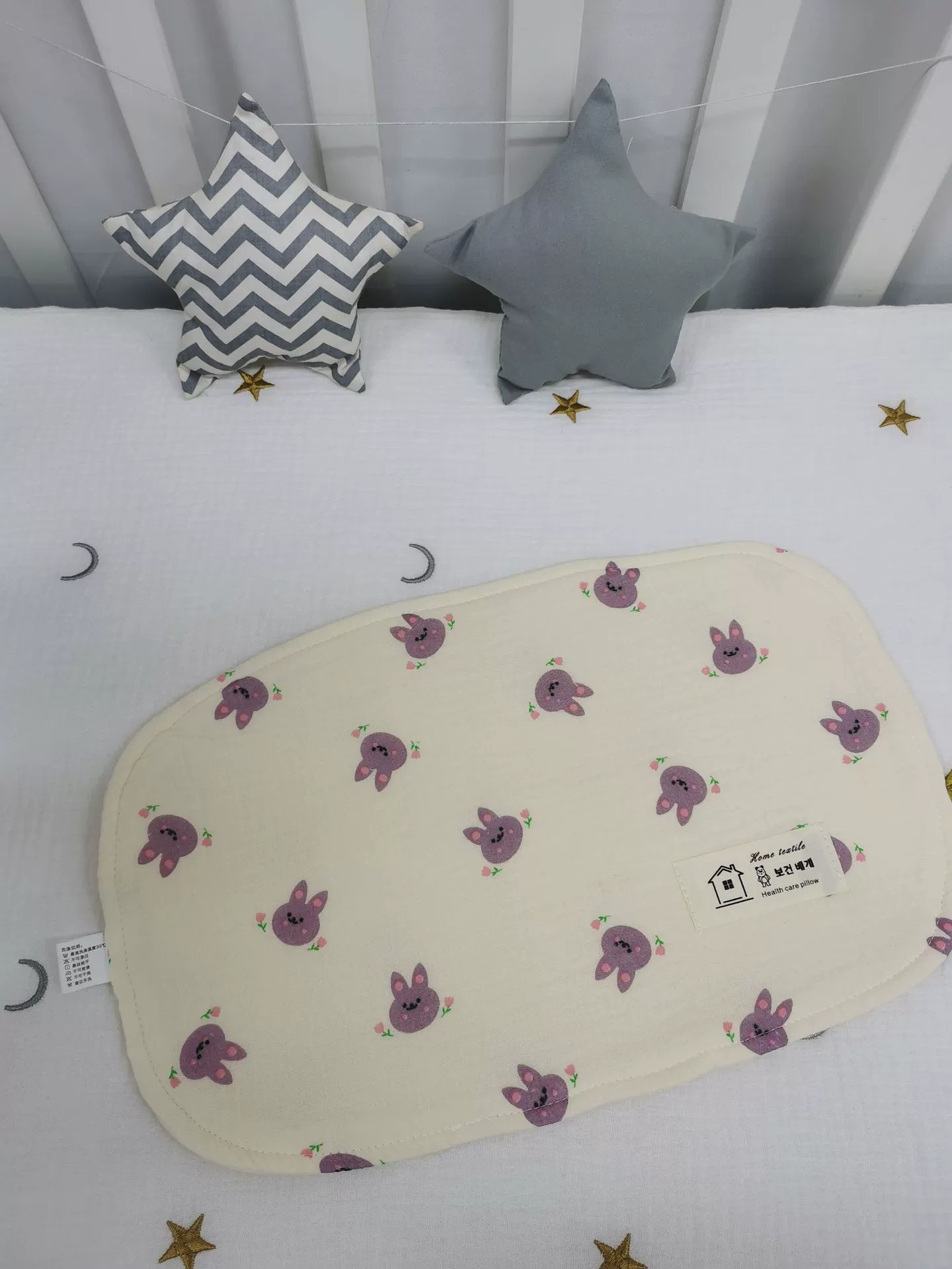 Gauze children's pillow for new born for breastfeeding, wholesale