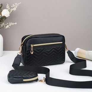 Minimalistic shoulder bag, small one-shoulder bag, print