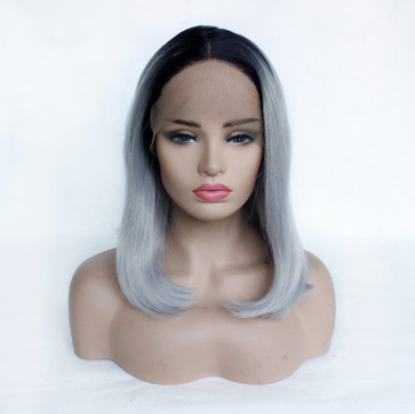 Cabello corto gris Bob cabello de alta temperatura pelucas de seda europea y americana frente encaje pelucas de fibra química LW0283