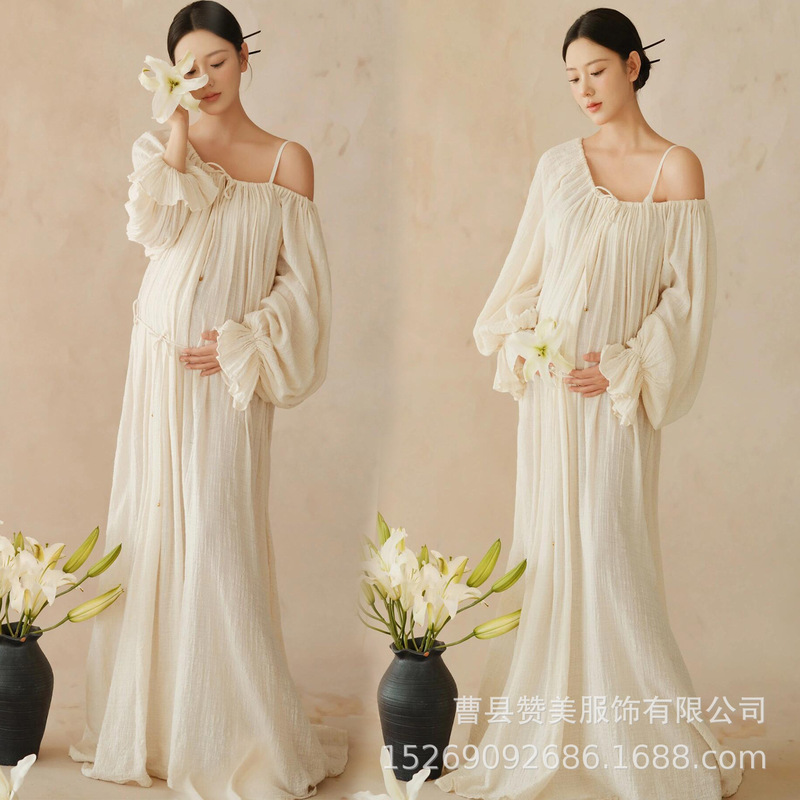 Pregnant Women's Photo Studio New Style French Retro White Dress for Pregnant Moms to Take Photos of Their Big Belly at Home