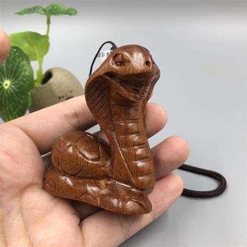 沈水ラオス黄花梨木雕手件文游胡桃手串十二生肖豚ストラップ置物牛|undefined
