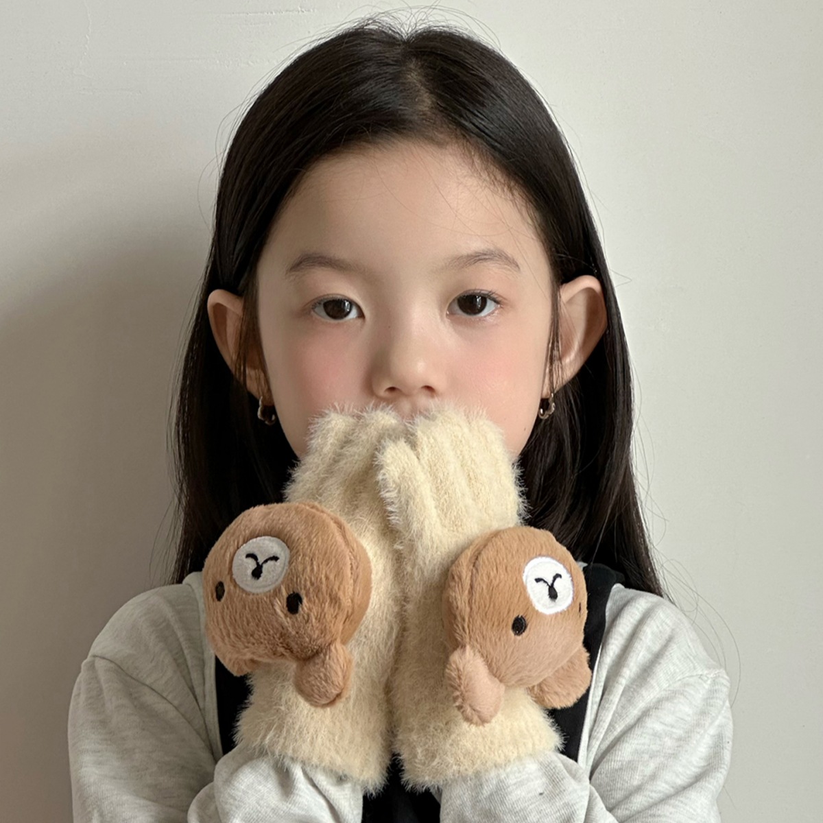 Guantes para niños de invierno niñas de peluche niños, niños y niñas, guantes de cinco dedos para estudiantes de escritura caliente a prueba de frío dibujos animados pueden