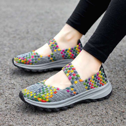 Summer mother's cloth shoes, large size women's shoes, middle-aged and elderly sandals, flat shoes, lightweight, breathable, woven shoes, non-slip