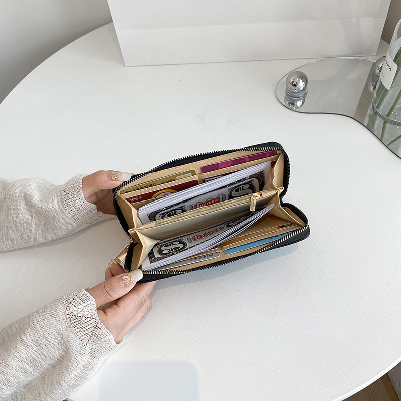 long wallet