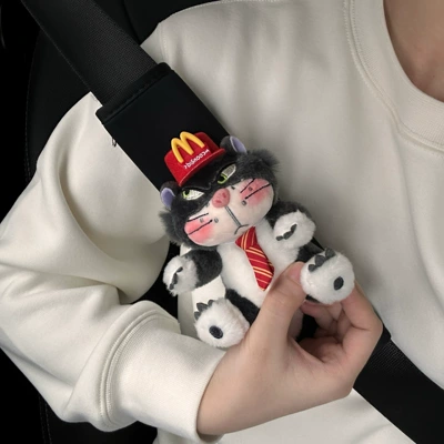 Seat belt shoulder pad: Anti-Neck Protective Cover Car Decoration