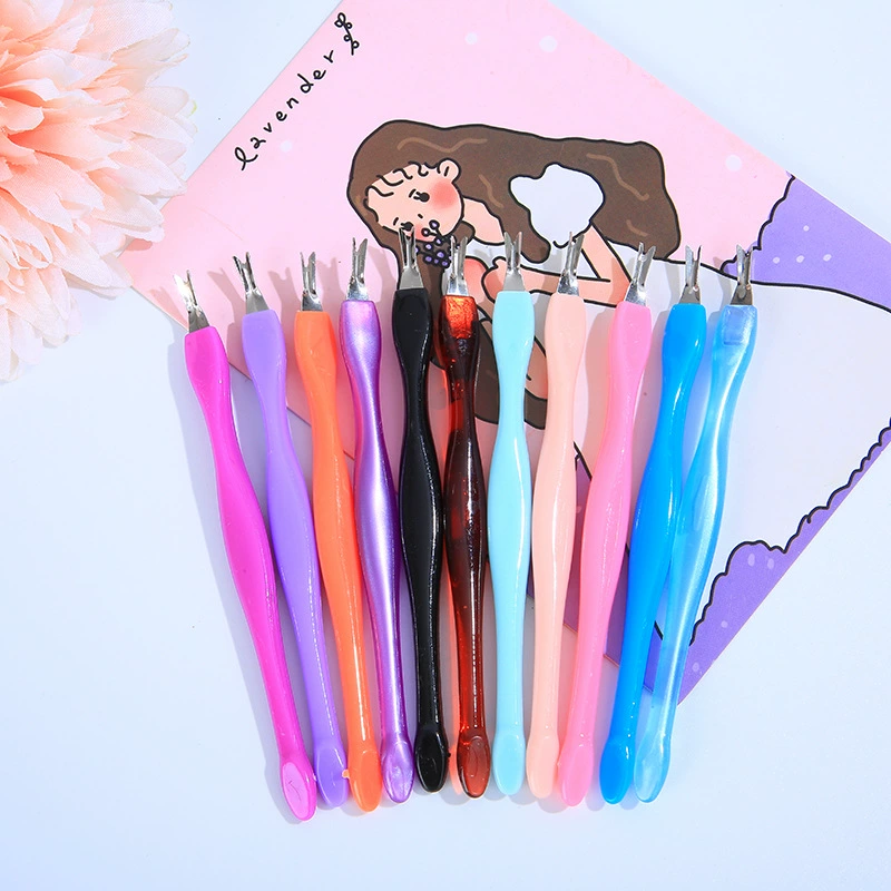 Оптовая продажа от производителя: V-образный инструмент для удаления омертвевшей кожи, маникюрный набор для удаления кутикулы и омертвевшей кожи, пилка для маникюра.