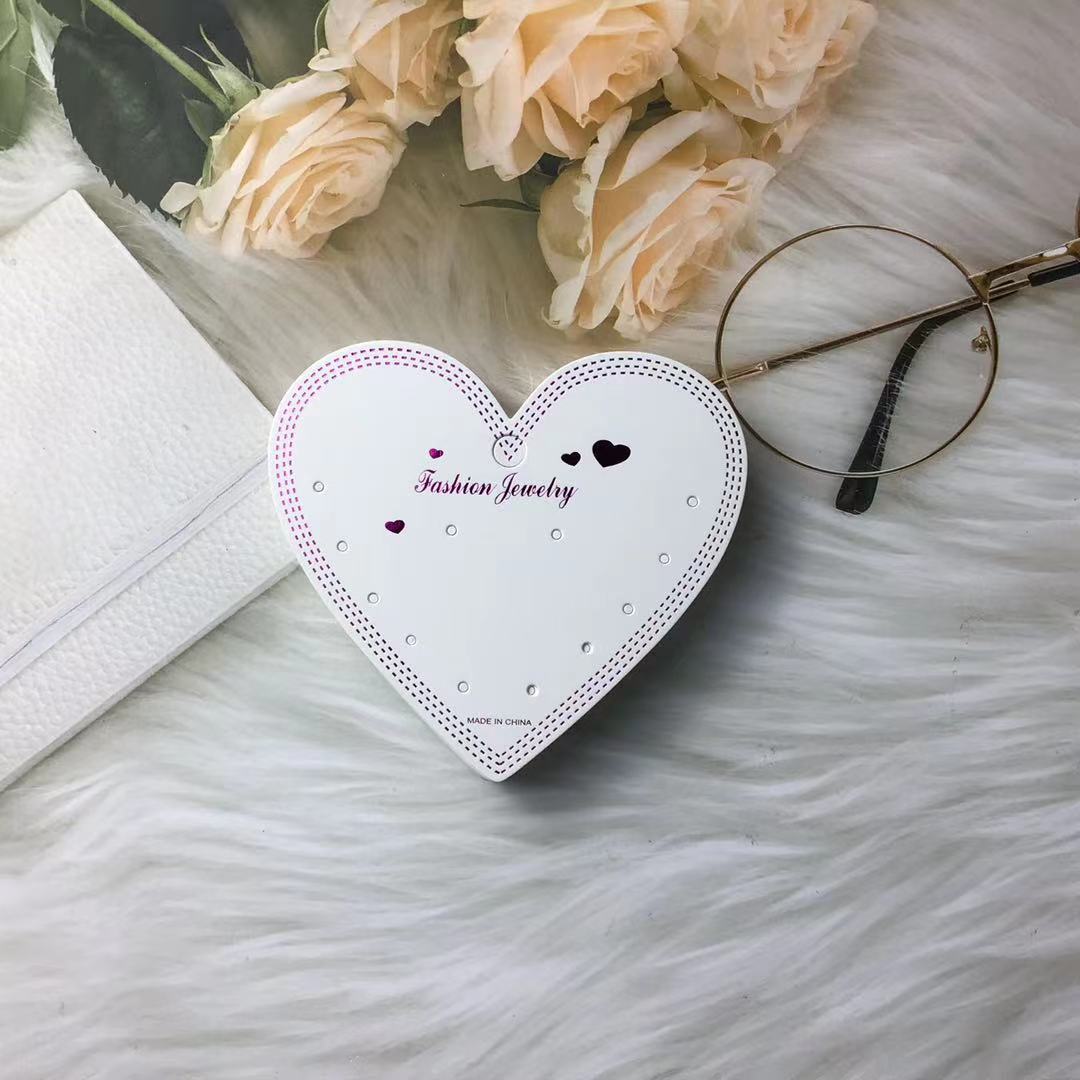 1 Stück Kunststoff Einfacher Stil Ferien Täglich Selfie Herzform Schmuckverpackungskarten Schmuck Verpackungstaschen display picture 1