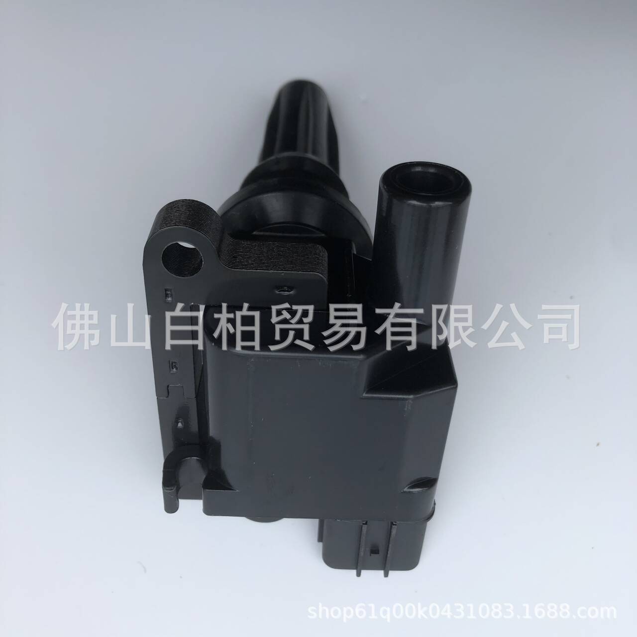 In Stock 27301-38020, 0986221018, Uf285 Ignition Coil Suitable for Hyundai Kia