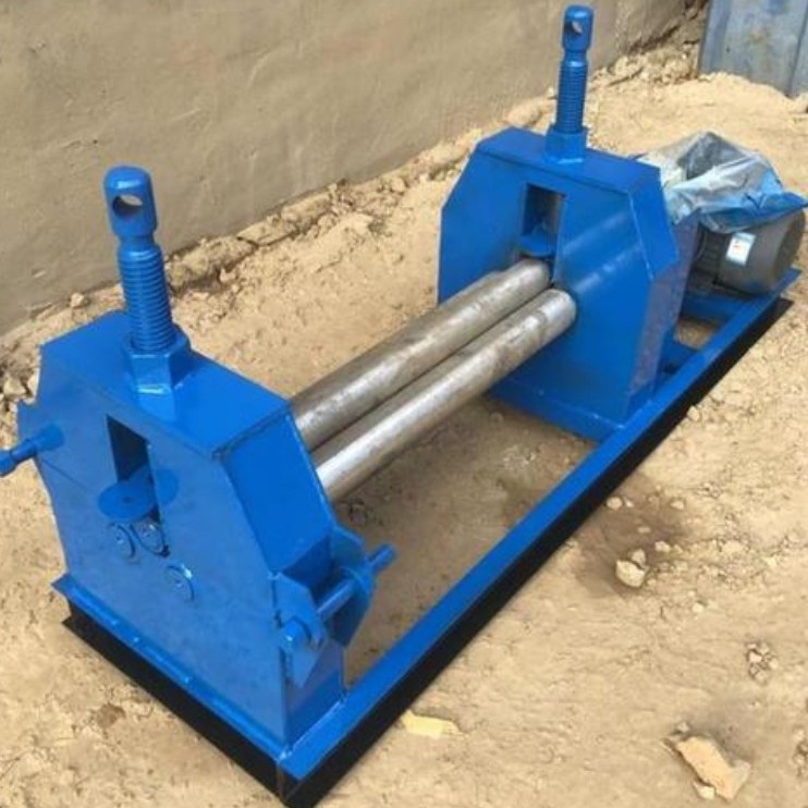 La máquina de enrollamiento se divide en mecánica e hidráulica, la máquina de enrollamiento mecánico es para acero al carbono, acero inoxidable,