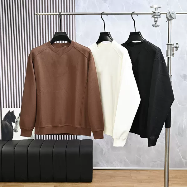 70276 New Hooded Sweatshirt