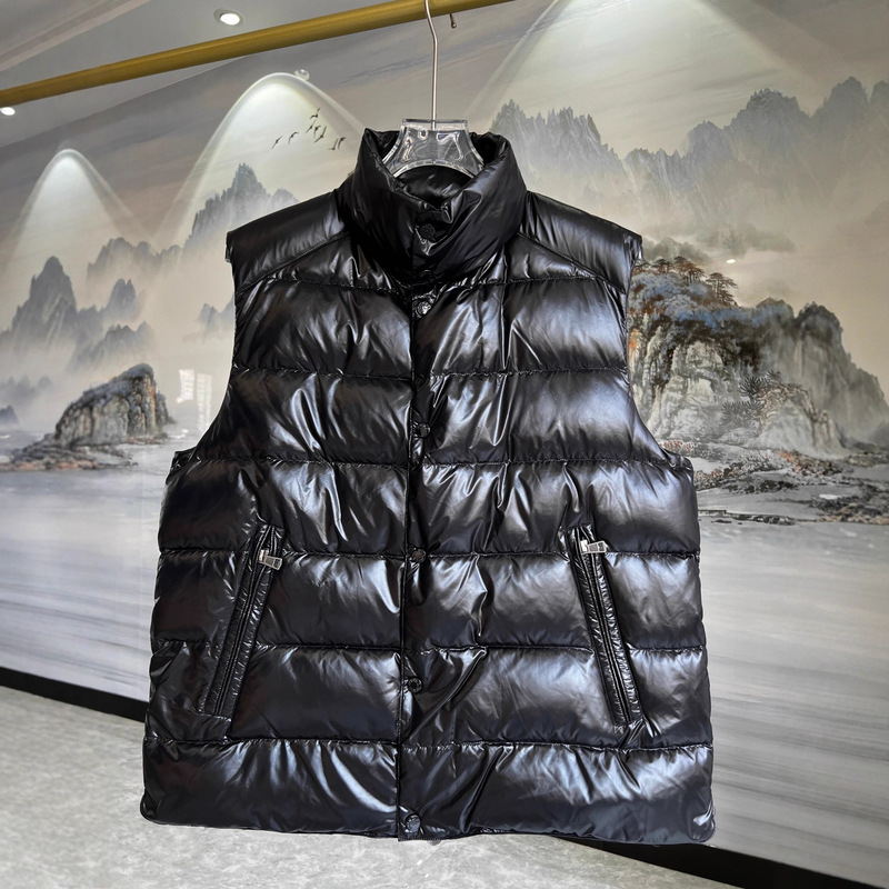 Exclusive version of high-quality Nanyou products, in stock. M brand TIBB stand-up collar hoodless down vest, unisex down jacket Exclusive version of high-quality Nanyou products, in stock. M brand TIBB stand-up collar hoodless down vest, unisex down jacket