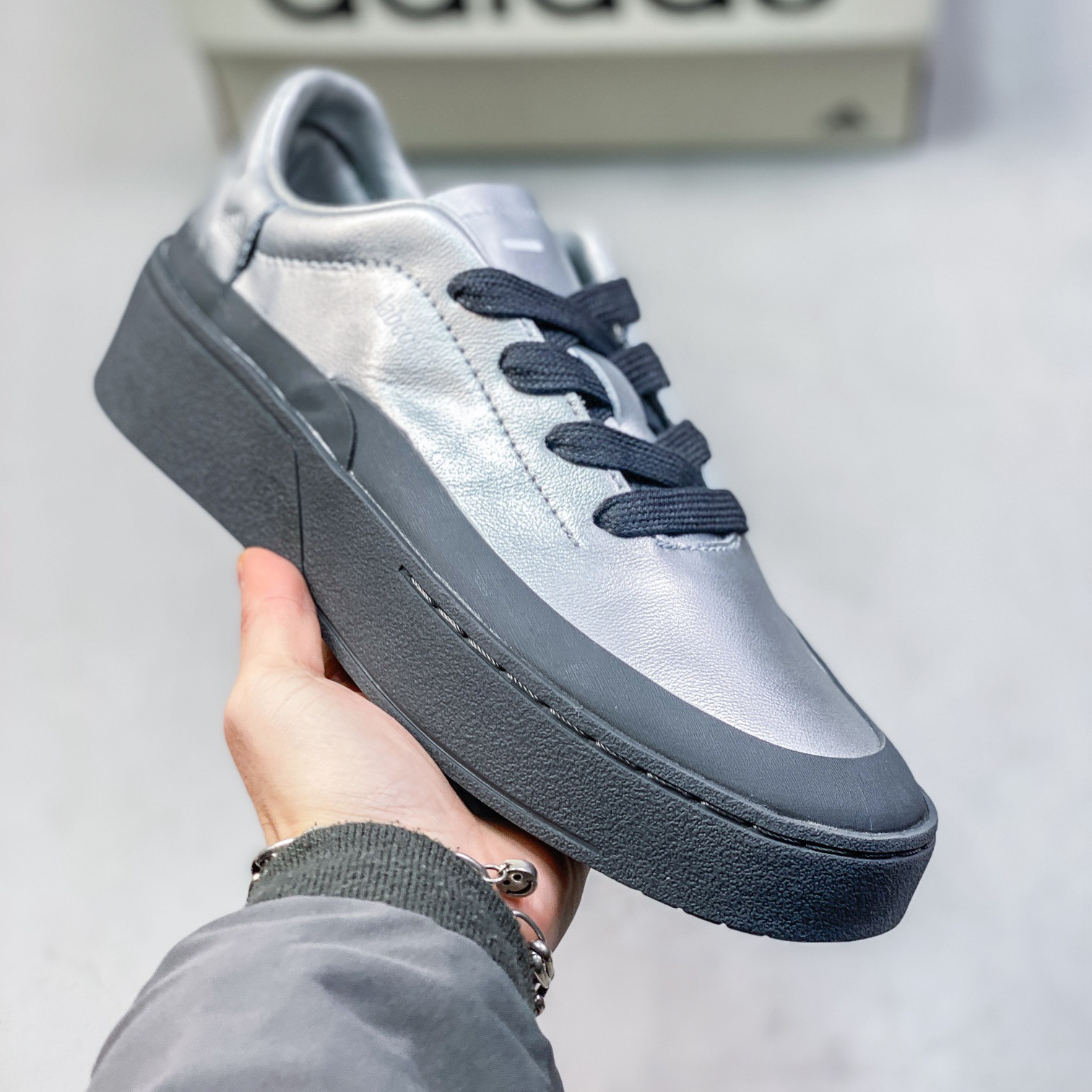 New LABCOURT Sneakers With Height-Increasing Leather Thick Soles, Women's Casual In Black And White, Versatile Couple_vogvips.com