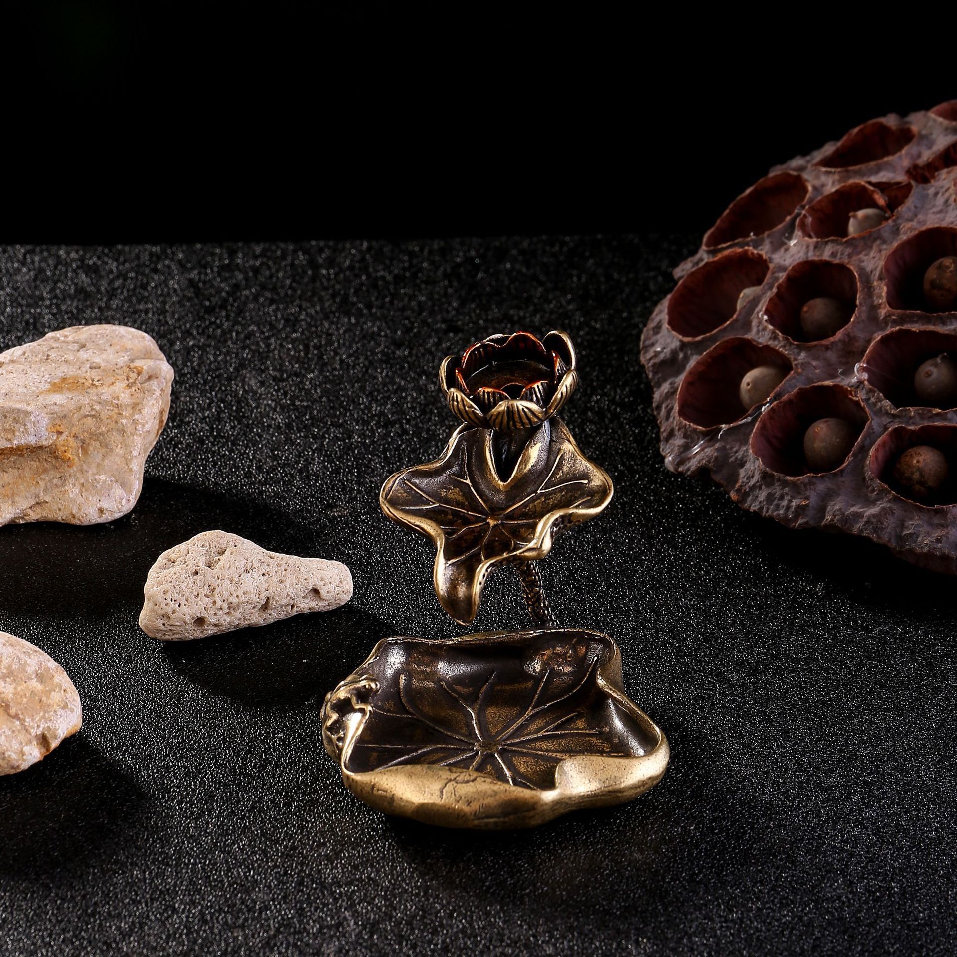 연꽃 개구리 역류 향수 장식품