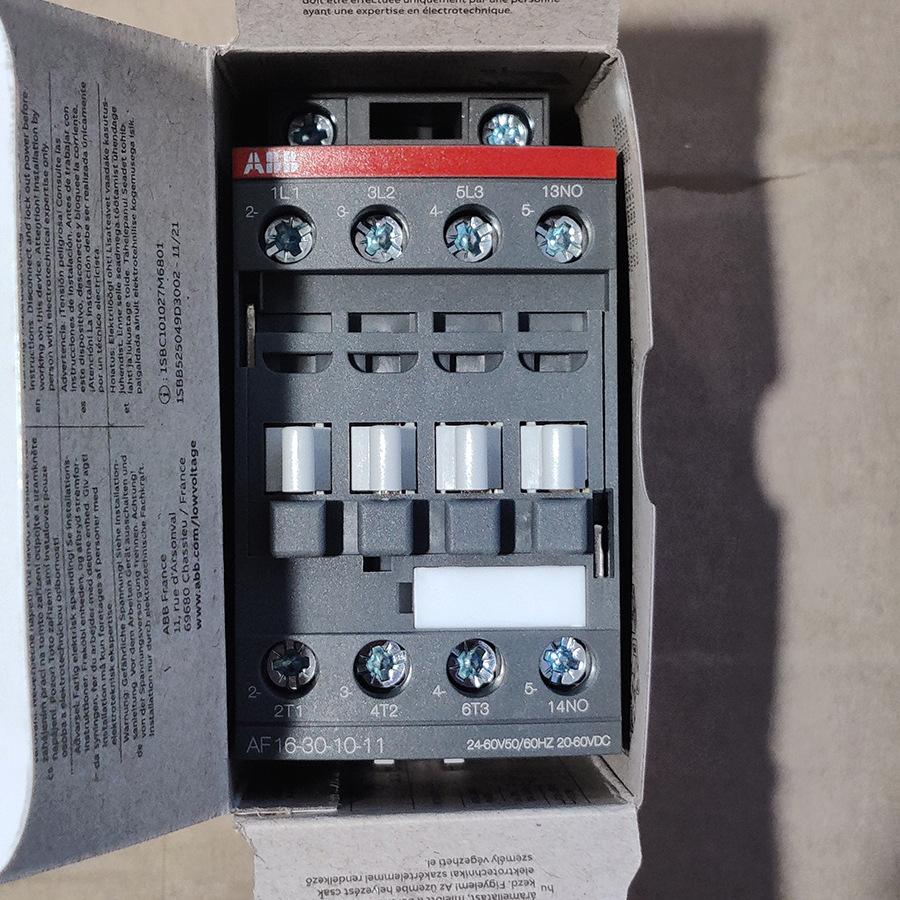 ABB接触器AF16-30-10-11*24-60VAC/20-60VDC原装1SBL177001R1110