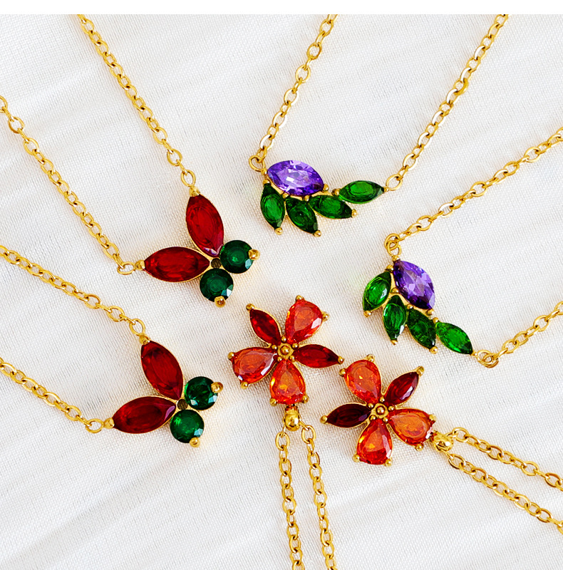 304 Stainless Steel Sweet Shiny Inlay Flower Butterfly Zircon Pendant Necklace display picture 1
