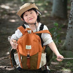 子供の登山バッグ 2025 新しいスタイルの男の子と女の子のアウトドア旅行バックパック小学生トレンディでクールな幼稚園スクールバッグ