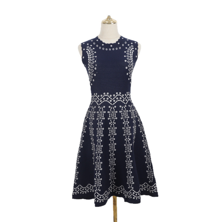 Bohemian Jacquard Knit Dress 2026 Summer Style Round Neck Sleeveless Waist-Cinching Slimming A-Line Flared Skirt Wholesale
