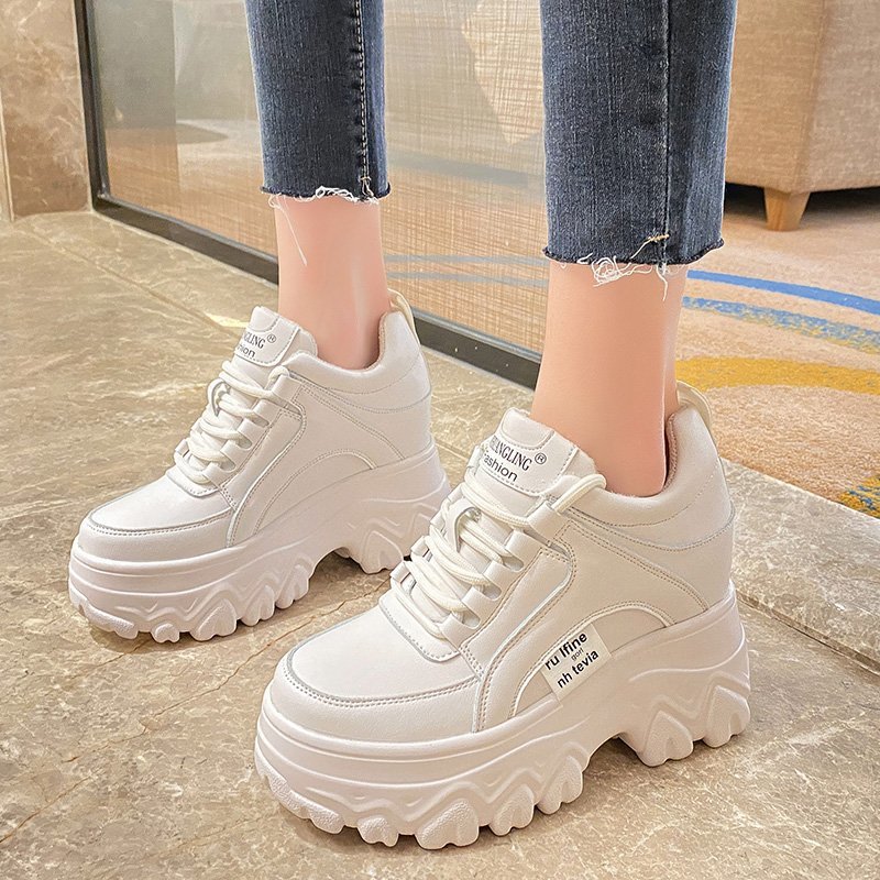 Spring and Autumn Thick-Soled Inner Heightening Shallow Mouth Casual Fashion Internet Celebrity Non-Slip Platform Sole White Shoes Women's Single Shoes Wholesale