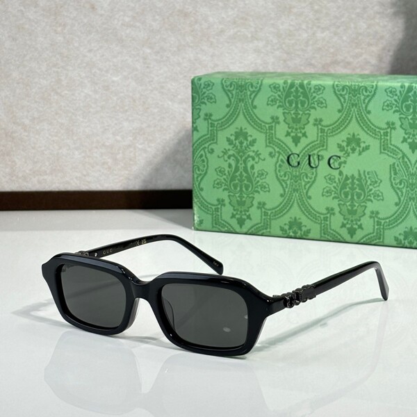 retro fashionable trend sunglasses for men and women