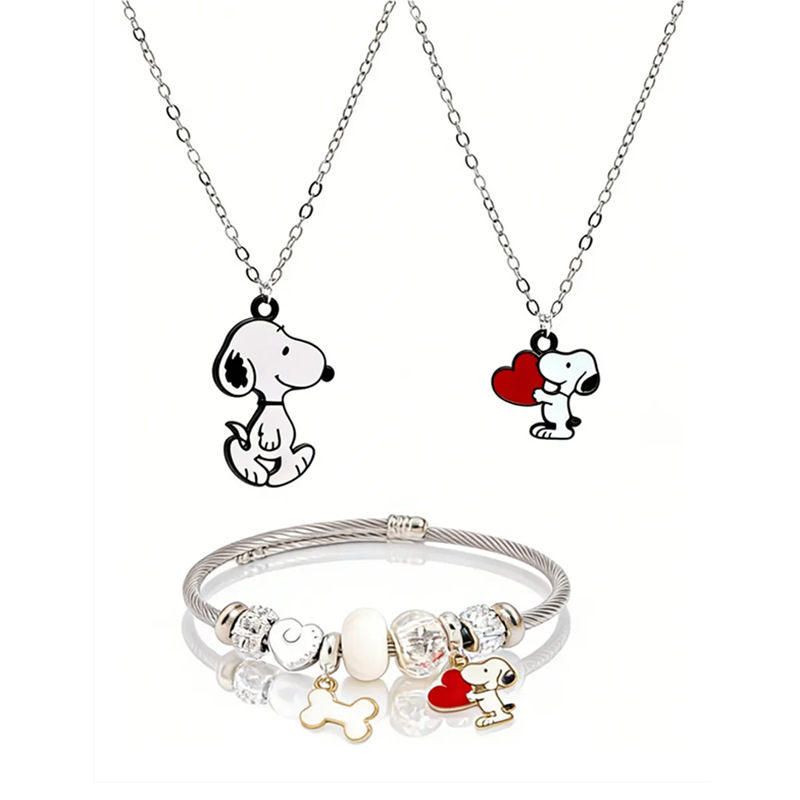 3-Piece Set of Cartoon Snoopy Pendants, Stainless Steel Beaded Bracelet for Women, Niche Design Black and White Snoopy Clavicle Chain