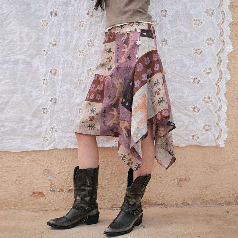 2026 Summer Trendy Design for Petite Women: High-End, Stylish, Popular This Year, Unique French-Style Printed Skirt