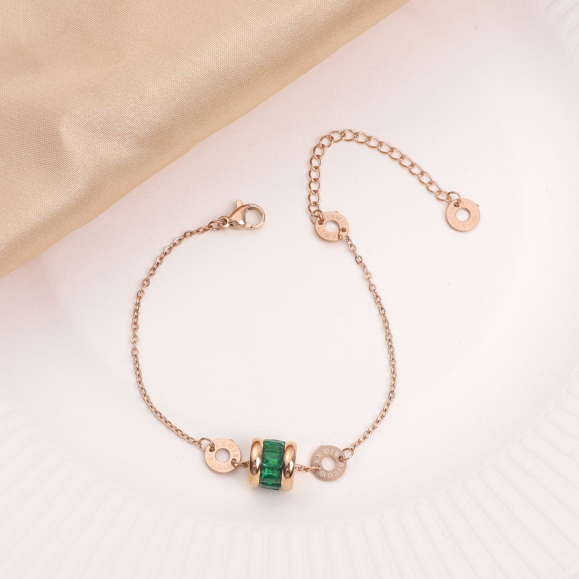 Corea del Sur vientos nicho amigo de la pulsera no se desvanece el diseño de alto nivel de oro rosa pulsera de titanio acero mujer