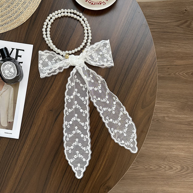 Collar de perlas Nueva bufanda de seda de encaje con cadena de clavícula francesa