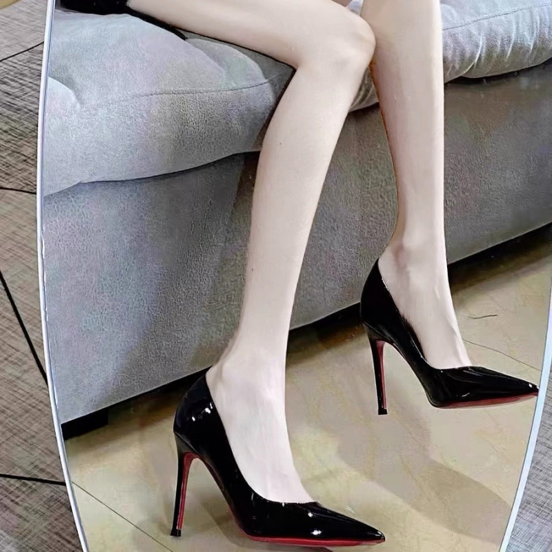 セクシーな赤底ハイヒール女性プロフェッショナルスティレットヒール新年春黒パテントレザーサイド中空ポインテッドトゥ社交界の女性|undefined