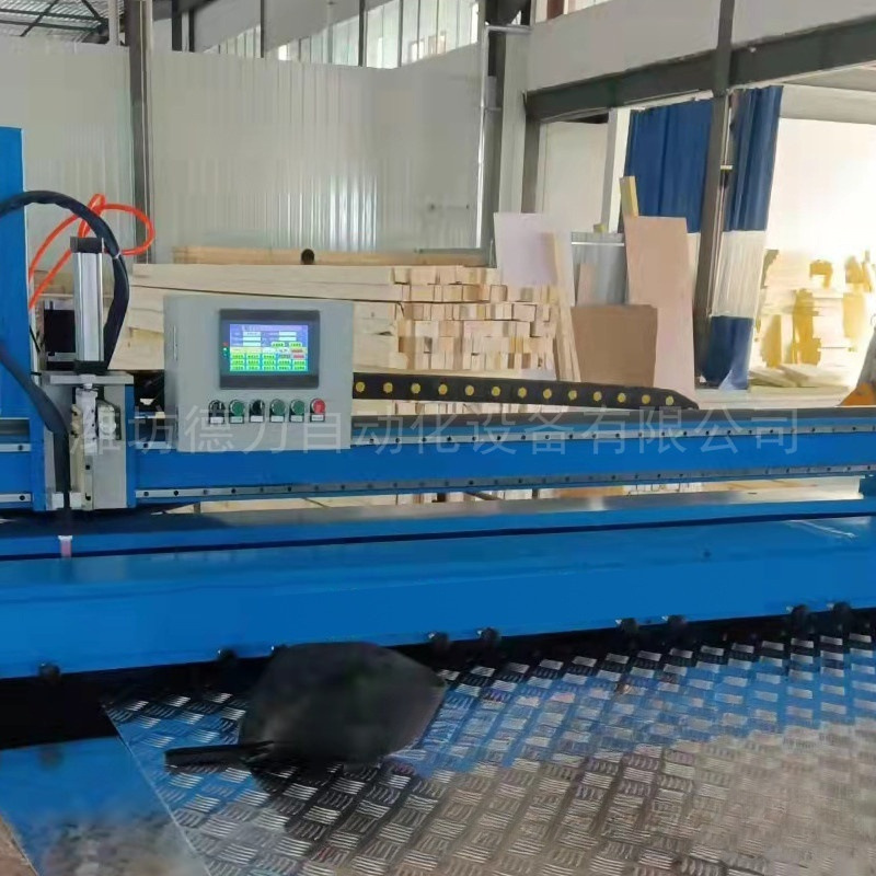 江西江苏直供不锈钢焊接机直缝自动焊纵缝焊接机德力机械