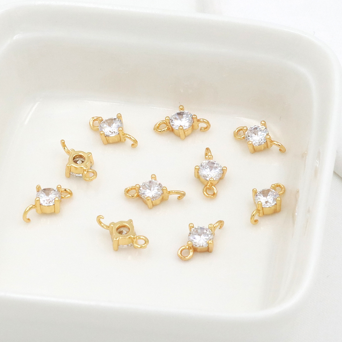 18K Real Gold Copper Micro-Inlaid Zircon Cross Double Pendant Single Opening Pendant Bracelet Necklace DIY Earrings Wholesale D44A