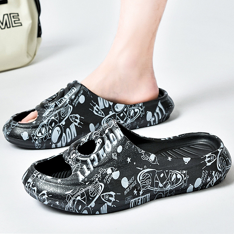 Una zapatilla EVA de verano de 2025 para hombres indoor y outdoor tendencia transfronteriza nueva zapatilla fría