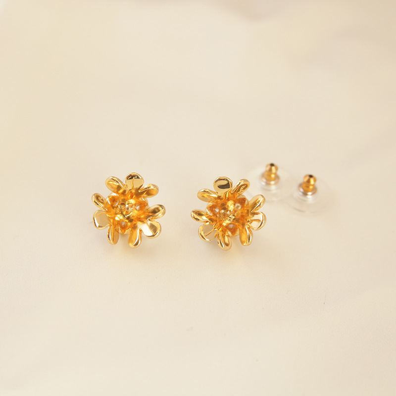 1 Pair Elegant Vintage Style Flower Imitation Pearl Artificial Pearls Ear Studs display picture 5