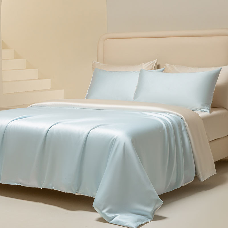 Cat Man Sense Advanced Sense Cama de cuatro piezas de lujo ligero Dormitorio principal sedoso sueño desnudo 2025 nueva funda de edredón de sábana