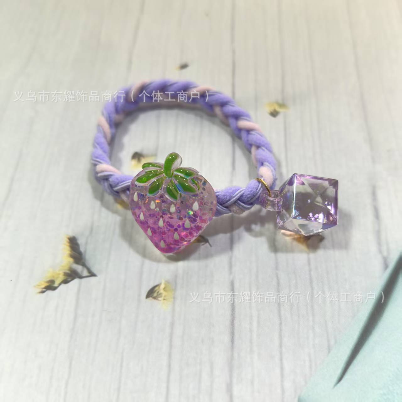 보라색 딸기 머리끈