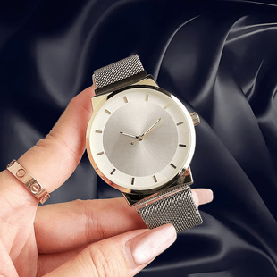 �羳Ůʿ�ֱ����l ������С��Ʒ�����m�����F�ەr��watchʯӢ�ֱ�