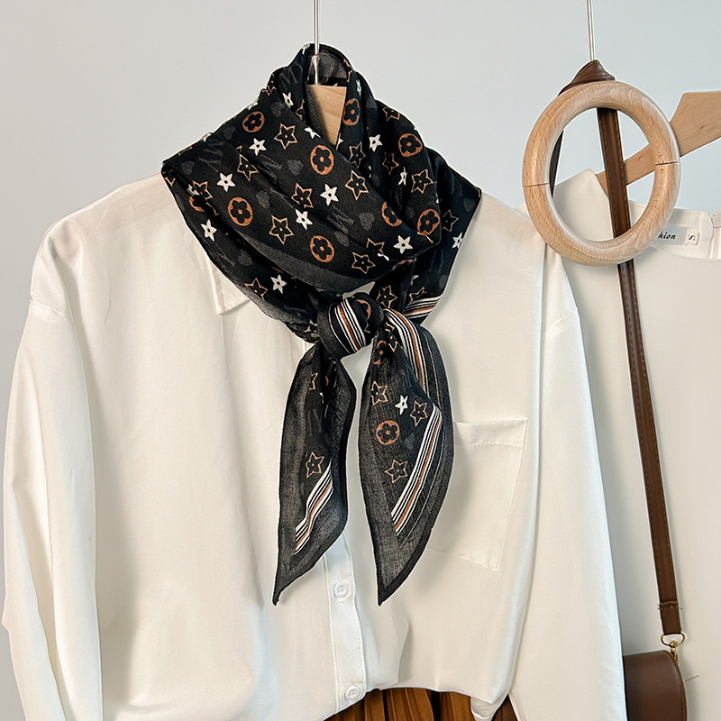 Bufanda paralela con estampado de estrellas de flores de nicho retro