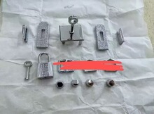 时尚迷你防锈菜篮子包方形条纹挂锁!H爱家凯莉包装饰带钥匙锁头