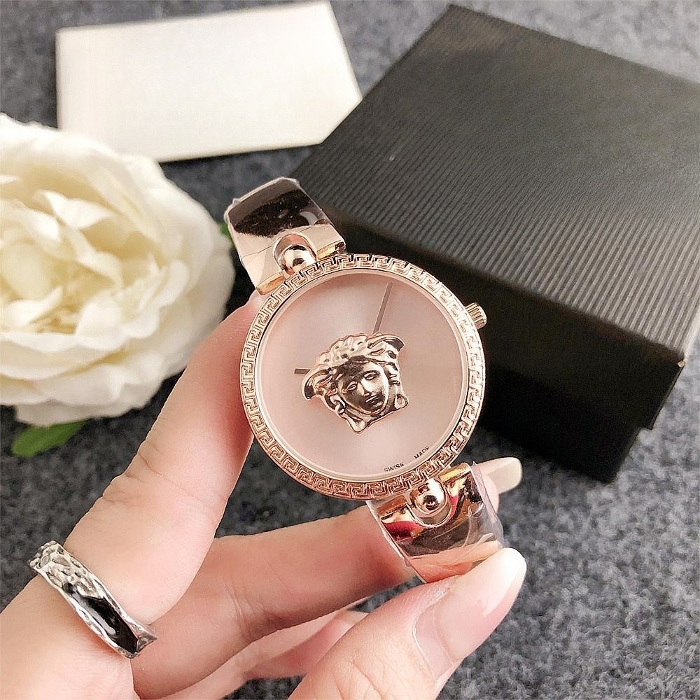 High-end bracelet watch women's watch women's watch European and American watch Taiwan Rome vintage watch