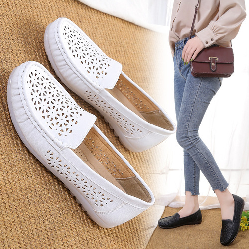  New Nurse Shoes Women's Summer Soft Sole Non-Slip Sandals Flat Sole Maternity Shoes Breathable One-Step Mom Shoes