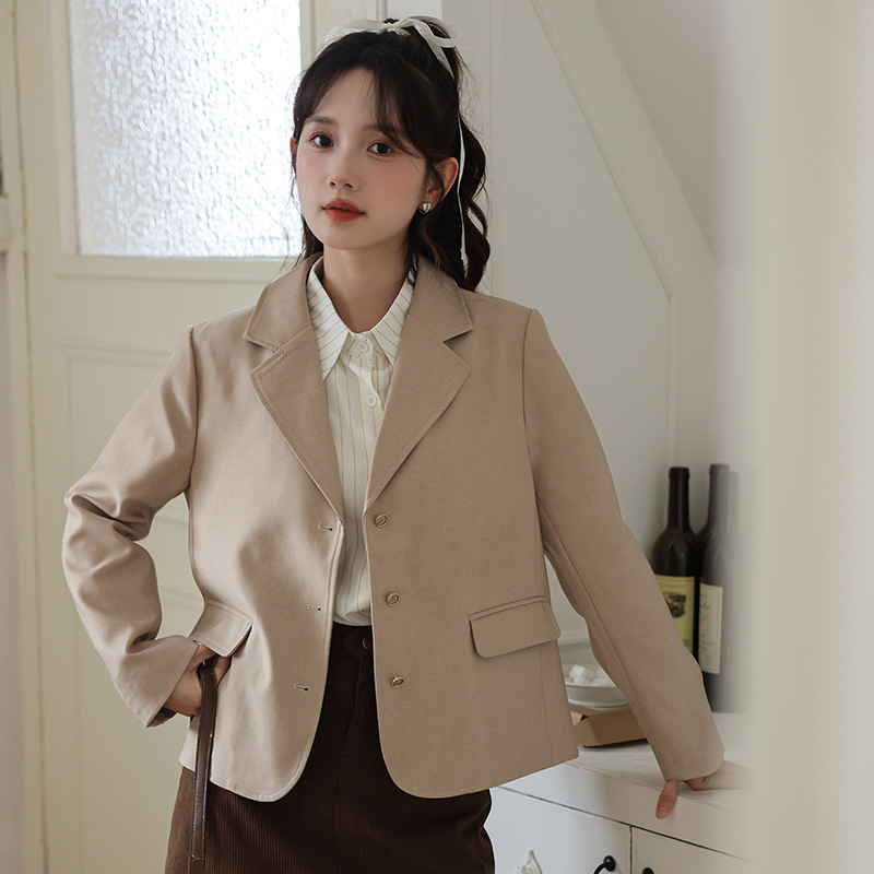 Simple French-style Short High-end Elegant For Women, New Spring Collection, Versatile Blazer With A Suit Collar_ecoleips.com