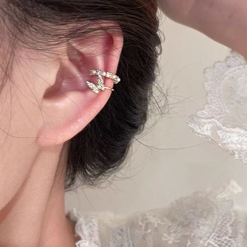Super inmortal dulce mariposa zircon perla clip de hueso de orejas 2026 nuevo nicho exquisito sin agujeros de orejas accesorios de orejas versátiles