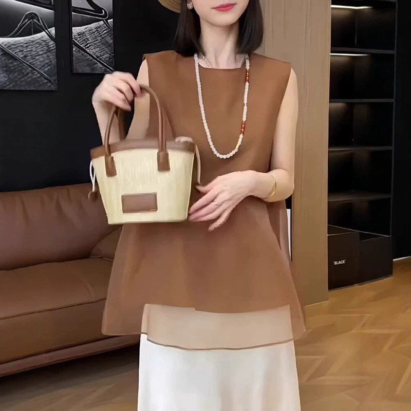 French-Style Lightweight Patchwork Sleeveless Vest Shirt for Women, 2026 Summer New Loose-Fitting High-End Elegant Tank Top